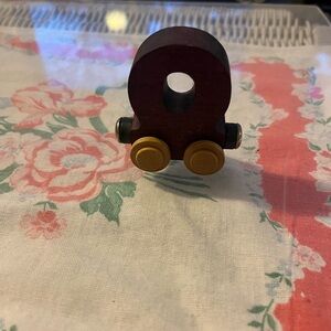 Name Train wooden letter O train car